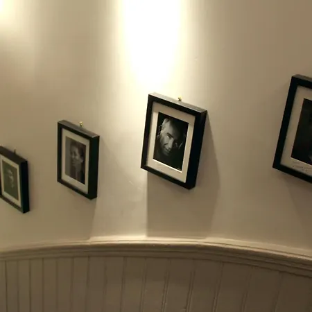 Des Arts Отель