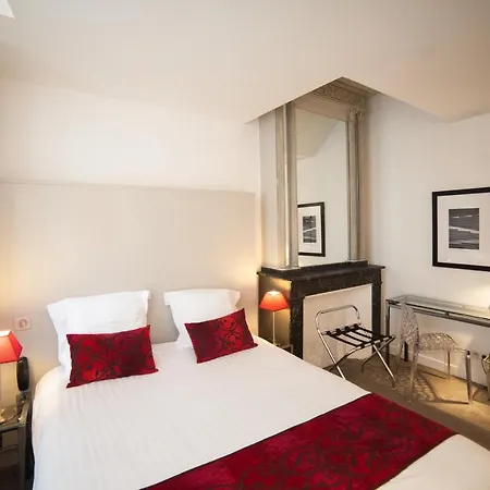 Des Arts Hotel