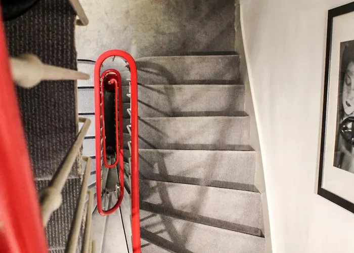 Des Arts فندق 3*